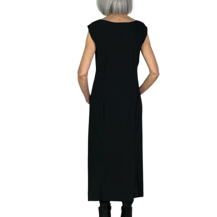SLEEVELESS SEAMED SLIM DRESS
