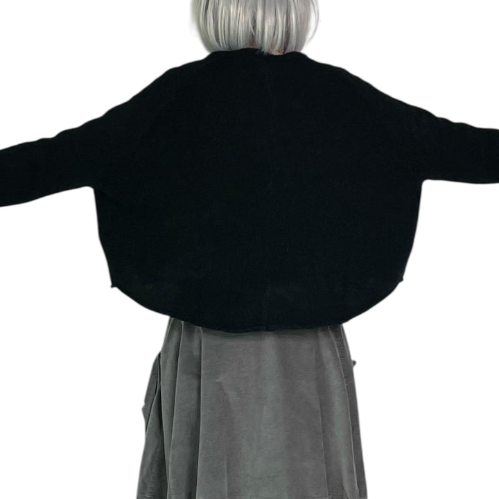 CROPPED CARDIGAN SWEATER