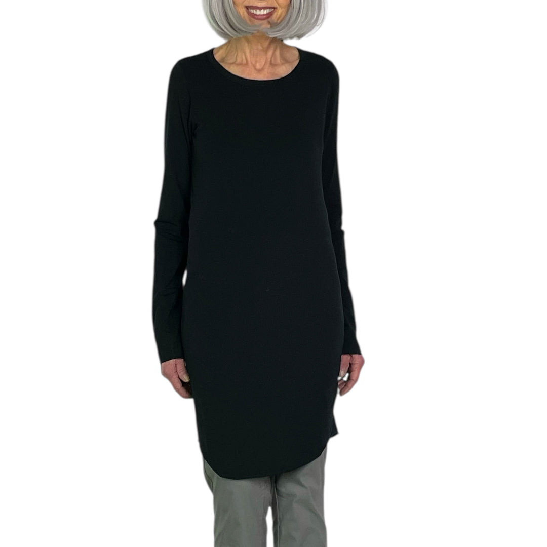 LONG SLIM CREWNECK T-SHIRT