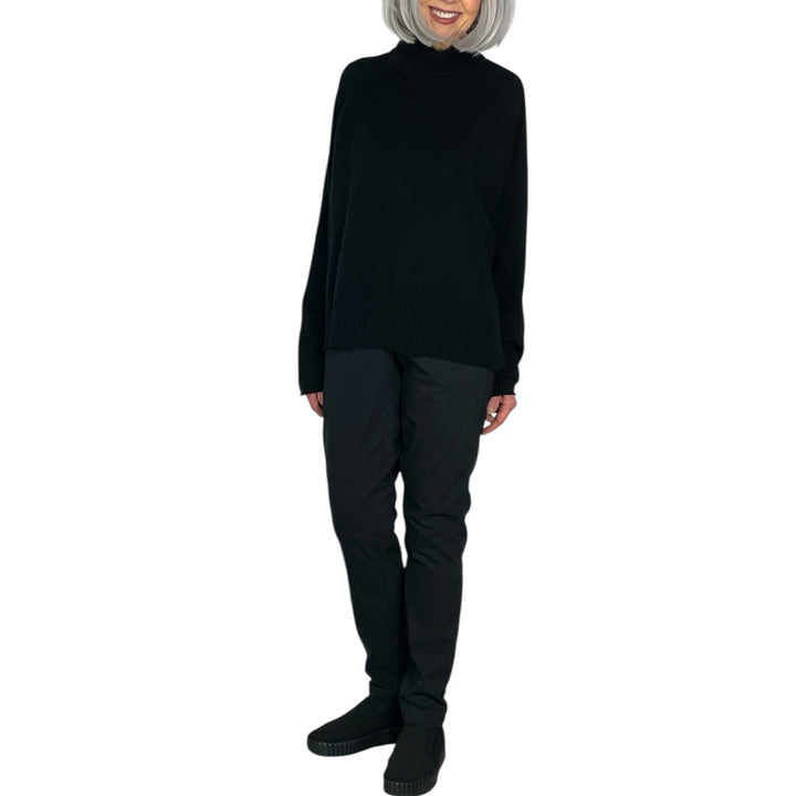 RELAXED TURTLENECK SWEATER