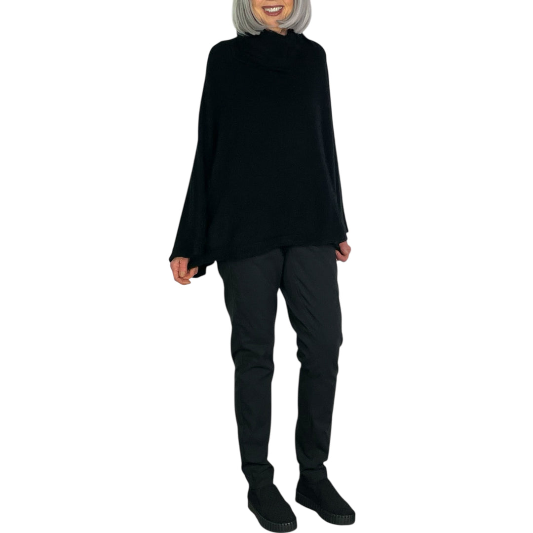 HI-NECK SWEATER