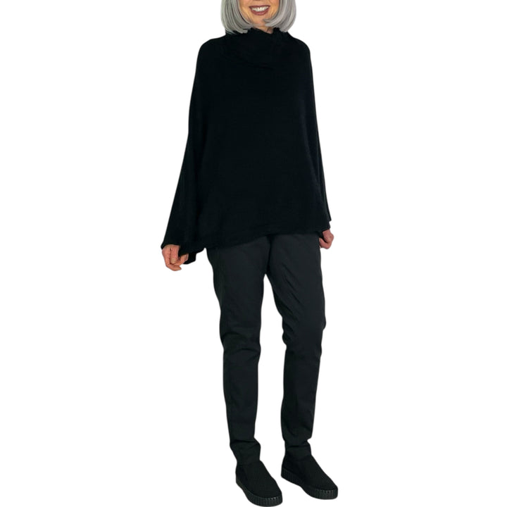 HI-NECK SWEATER