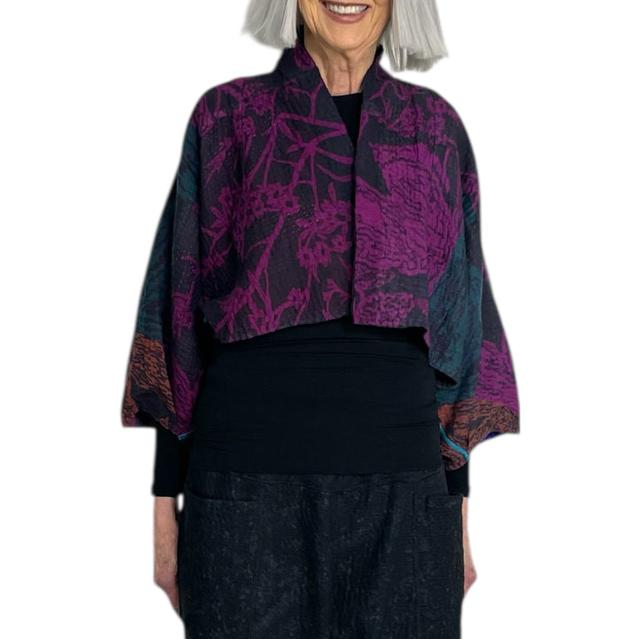 NIGHT FLOWERS PUFF SLEEVE SHRUG