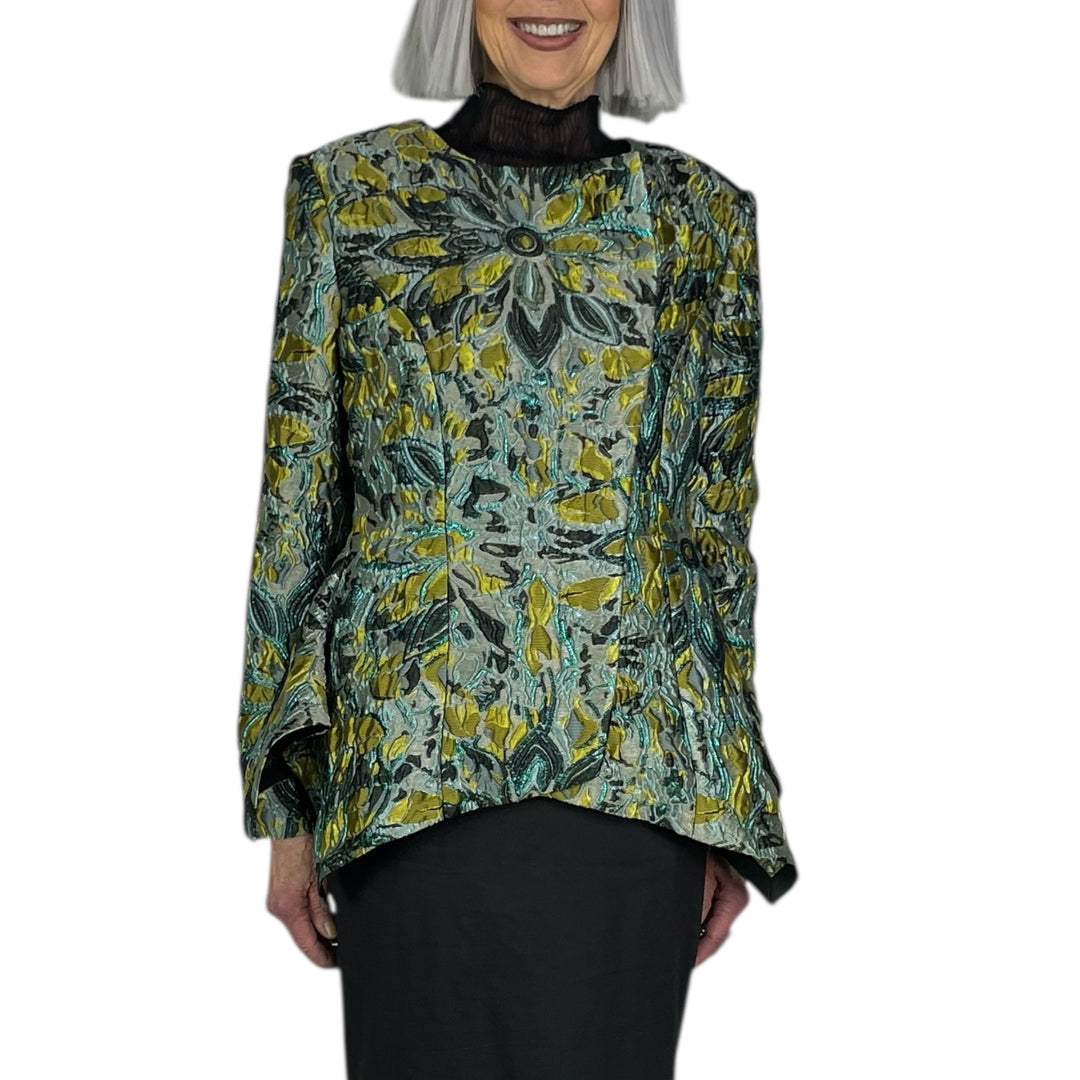 BROCADE ZIP FRONT SHAPED JACKET