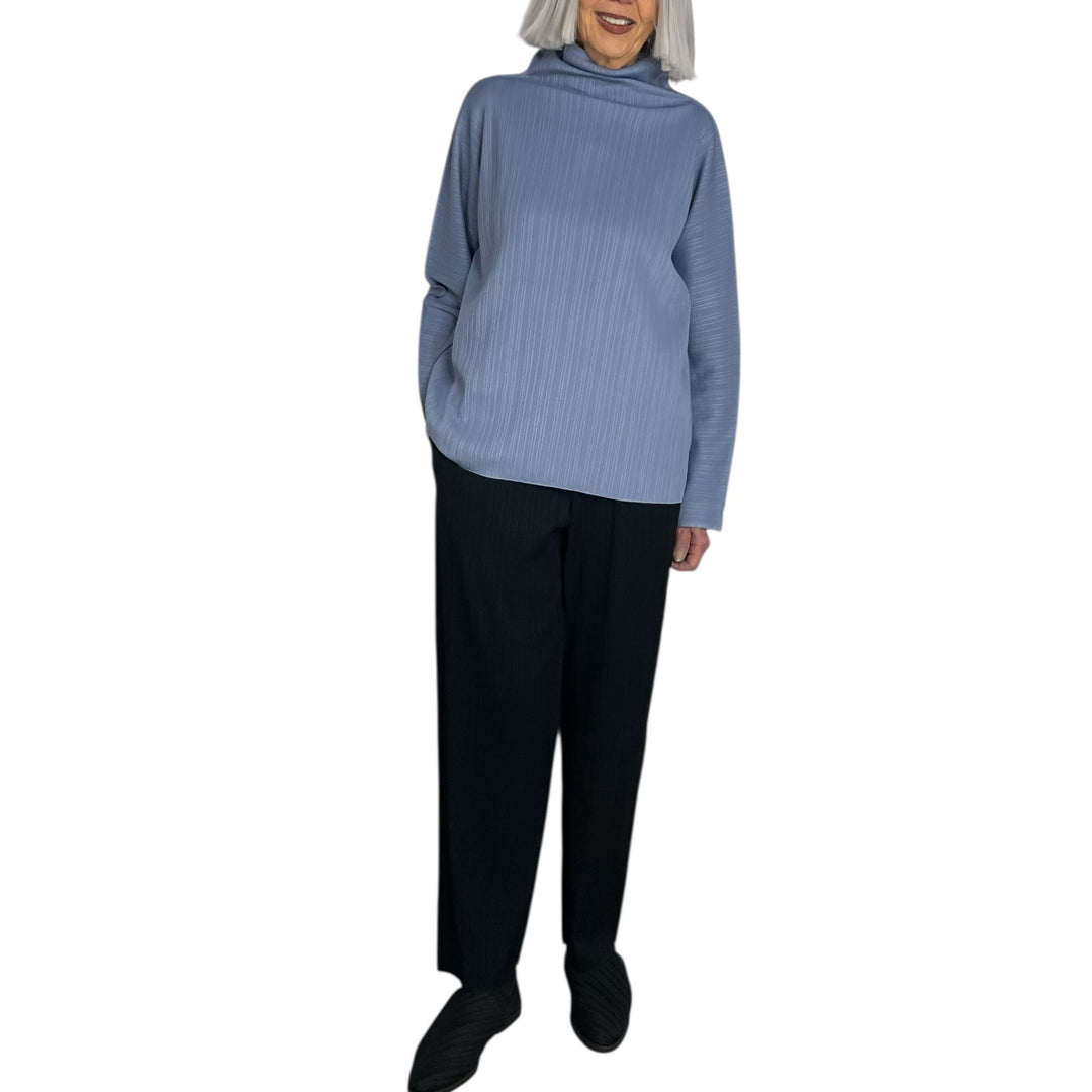 A-POC KNIT HI-NECK TOP