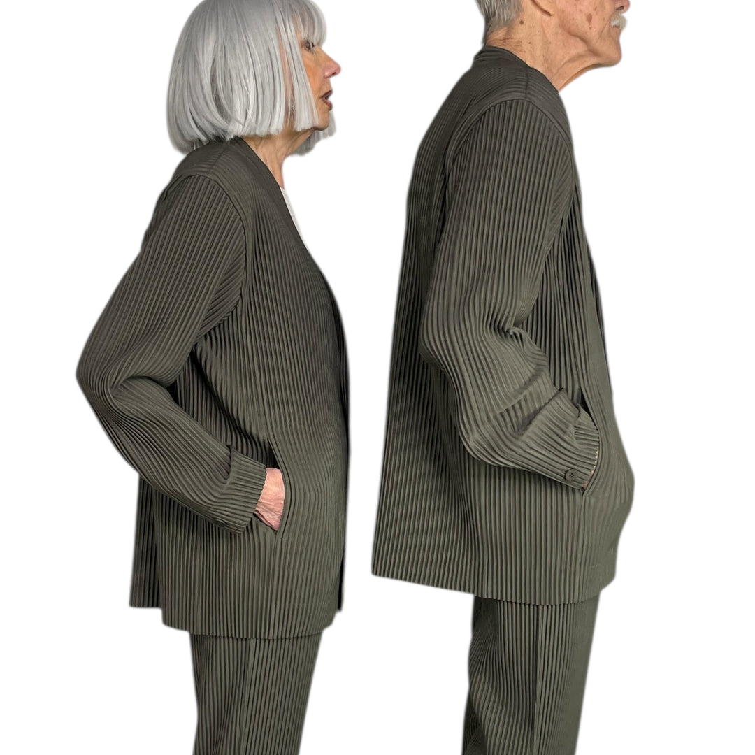 TAILORED PLEATS 2 V-NECK JACKET
