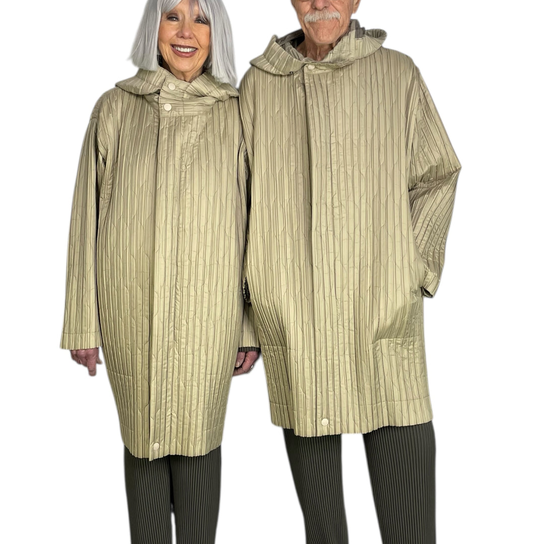 PADDED PLEATS COAT 