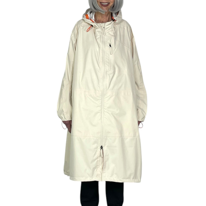 HOODED WATERPROOF COAT