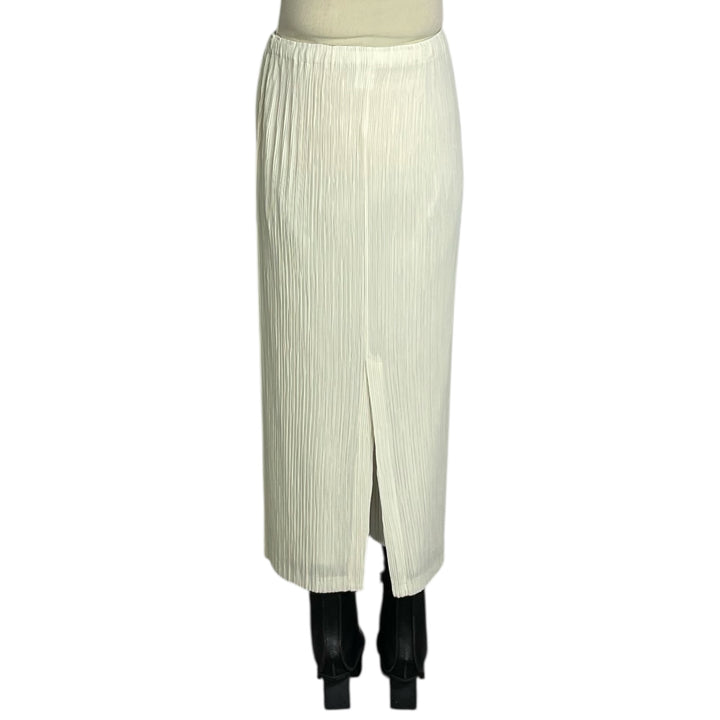HATCHING PLEATS SKIRT