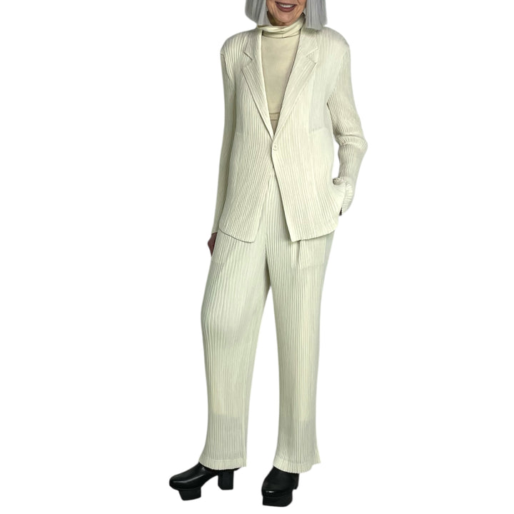 HATCHING PLEATS PANTS