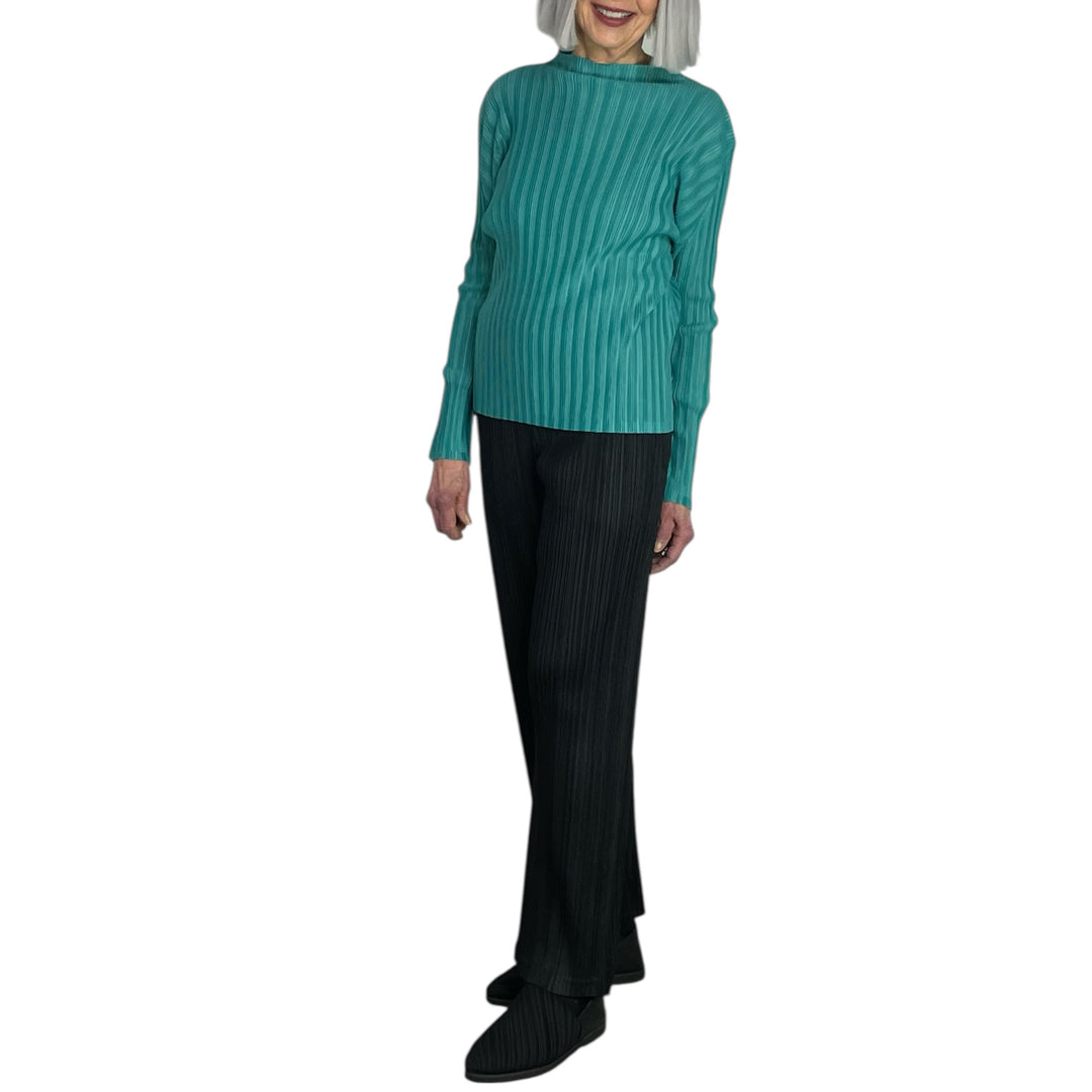 RIB PLEATS FEBRUARY TOP