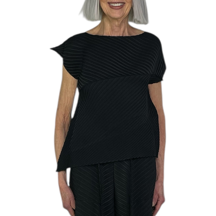 PLASTER PLEATS SOLID TOP