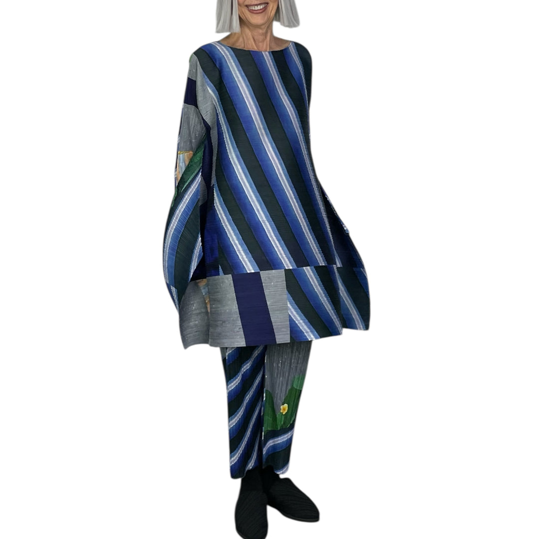 CITY COLLAGE TUNIC DRESS