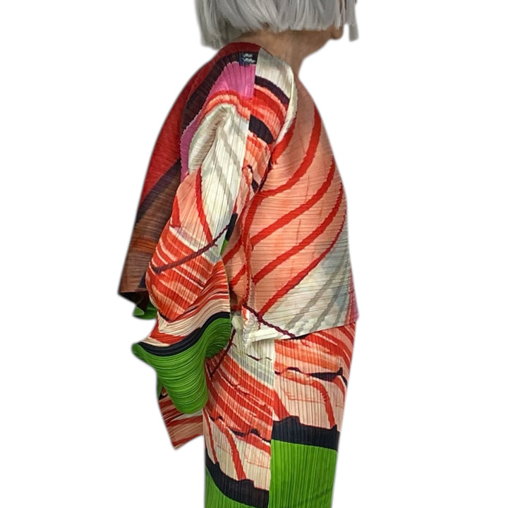 CITY COLLAGE CROP JACKET