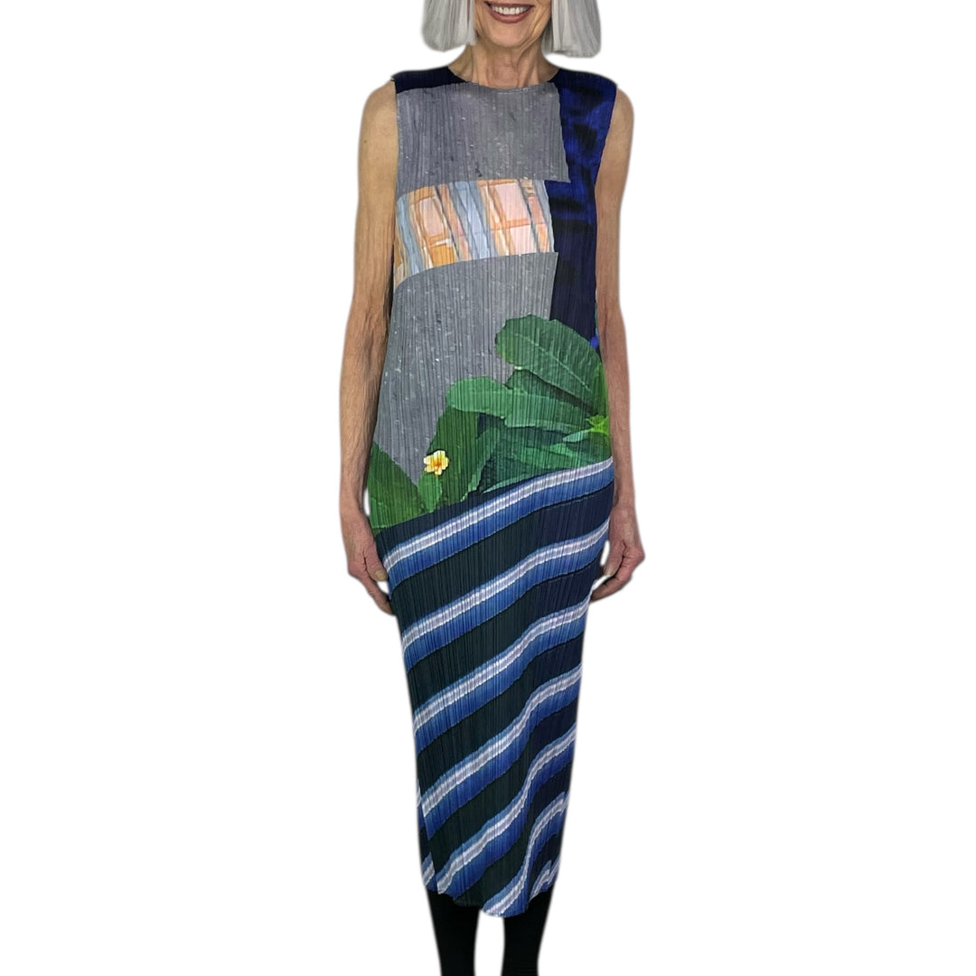 CITY COLLAGE SLEEVELESS DRESS 