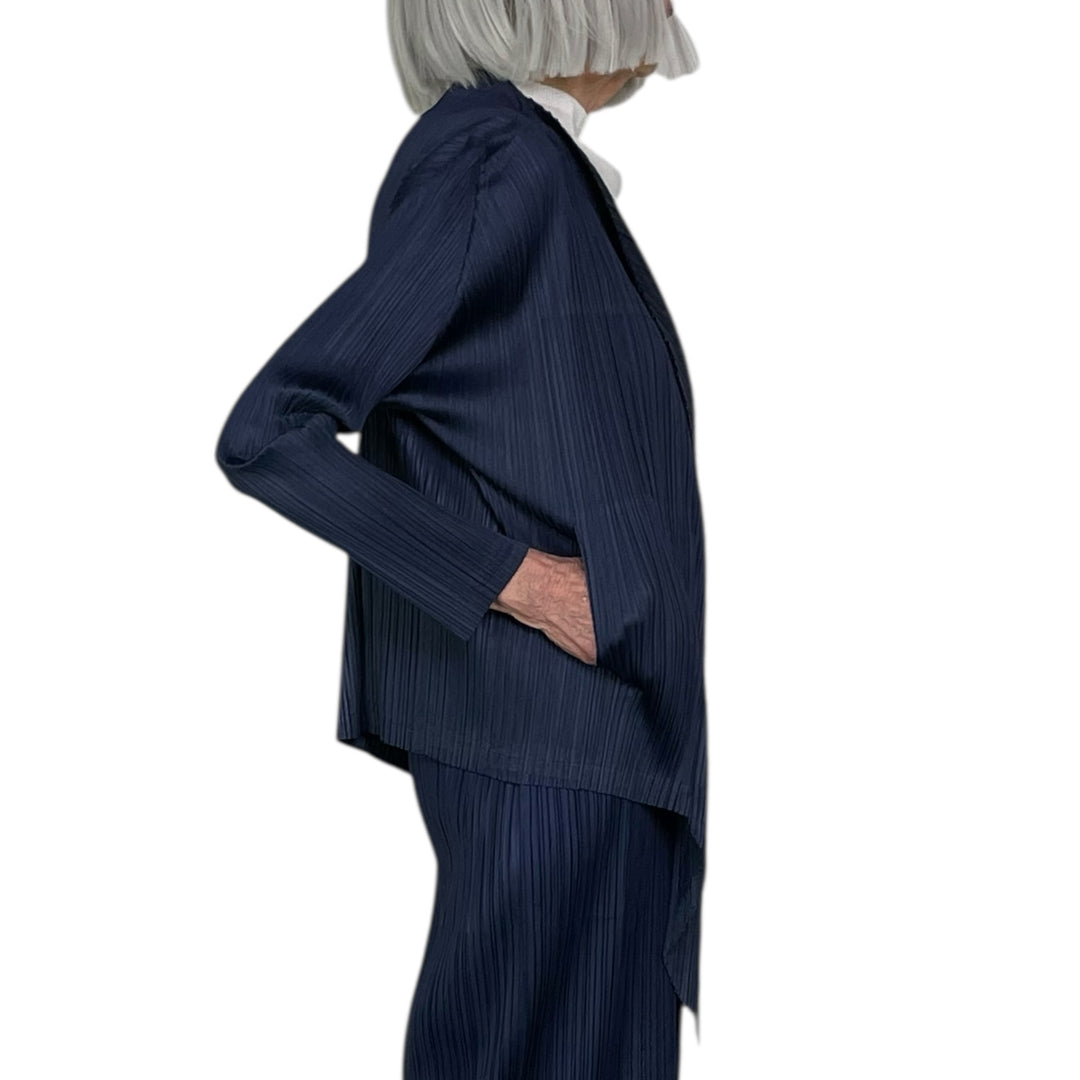 MC : JANUARY BUTTON JACKET