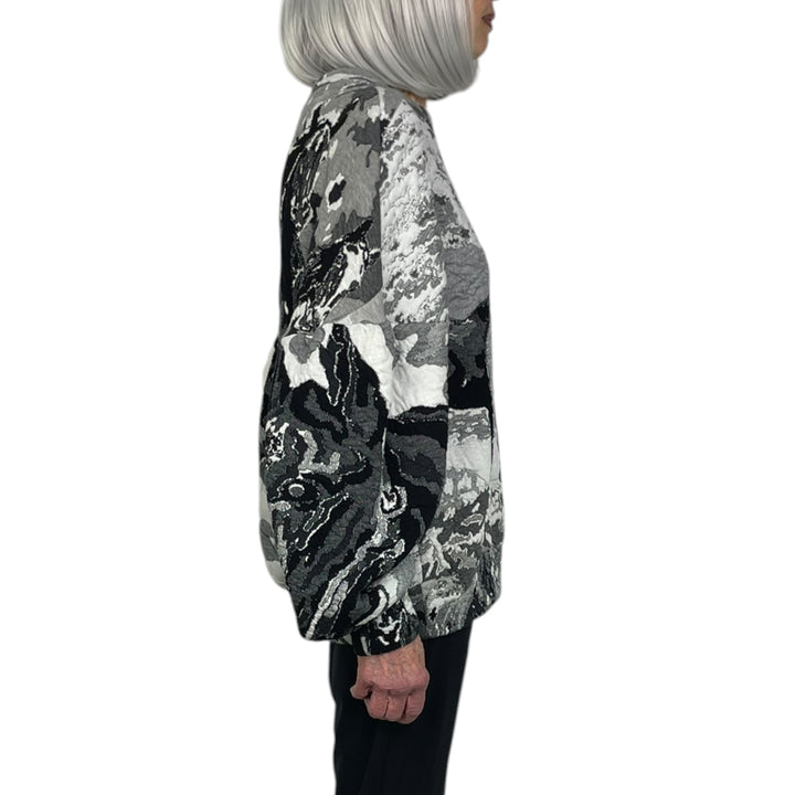 UNISEX HORSE GREYSCALE SWEATER
