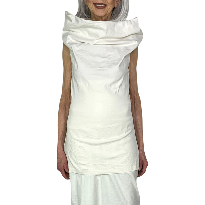 ALLOW HI-NECK TOP