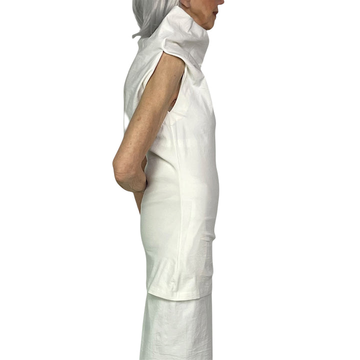 ALLOW HI-NECK TOP