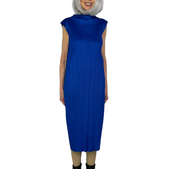 MC : JULY SLEEVELESS DRESS