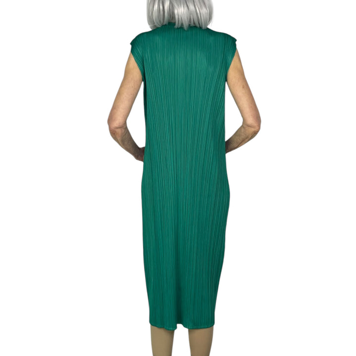 MC : JULY SLEEVELESS DRESS
