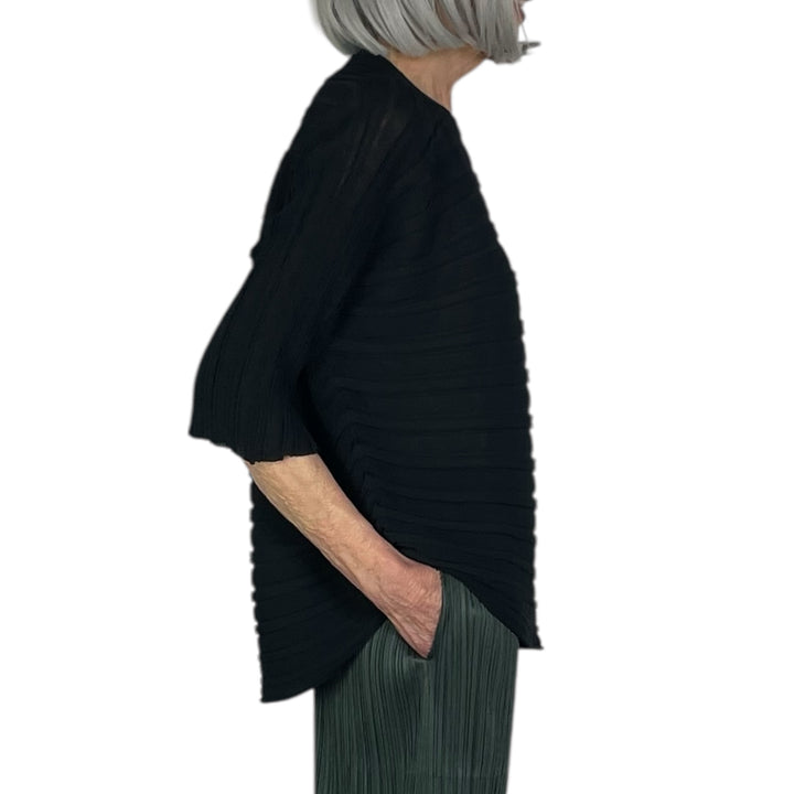 STEP KNIT TOP
