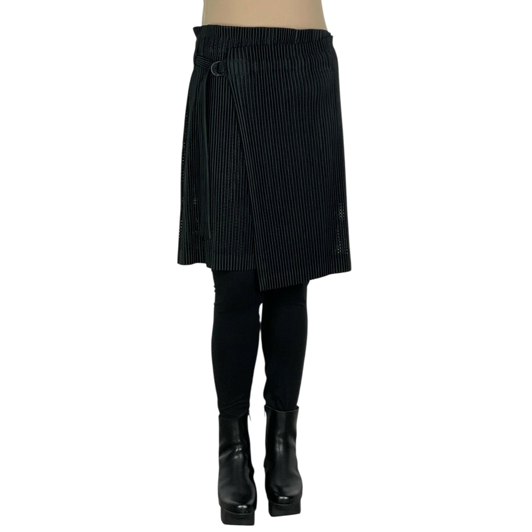 LIGHT MESH SHORT SKIRT