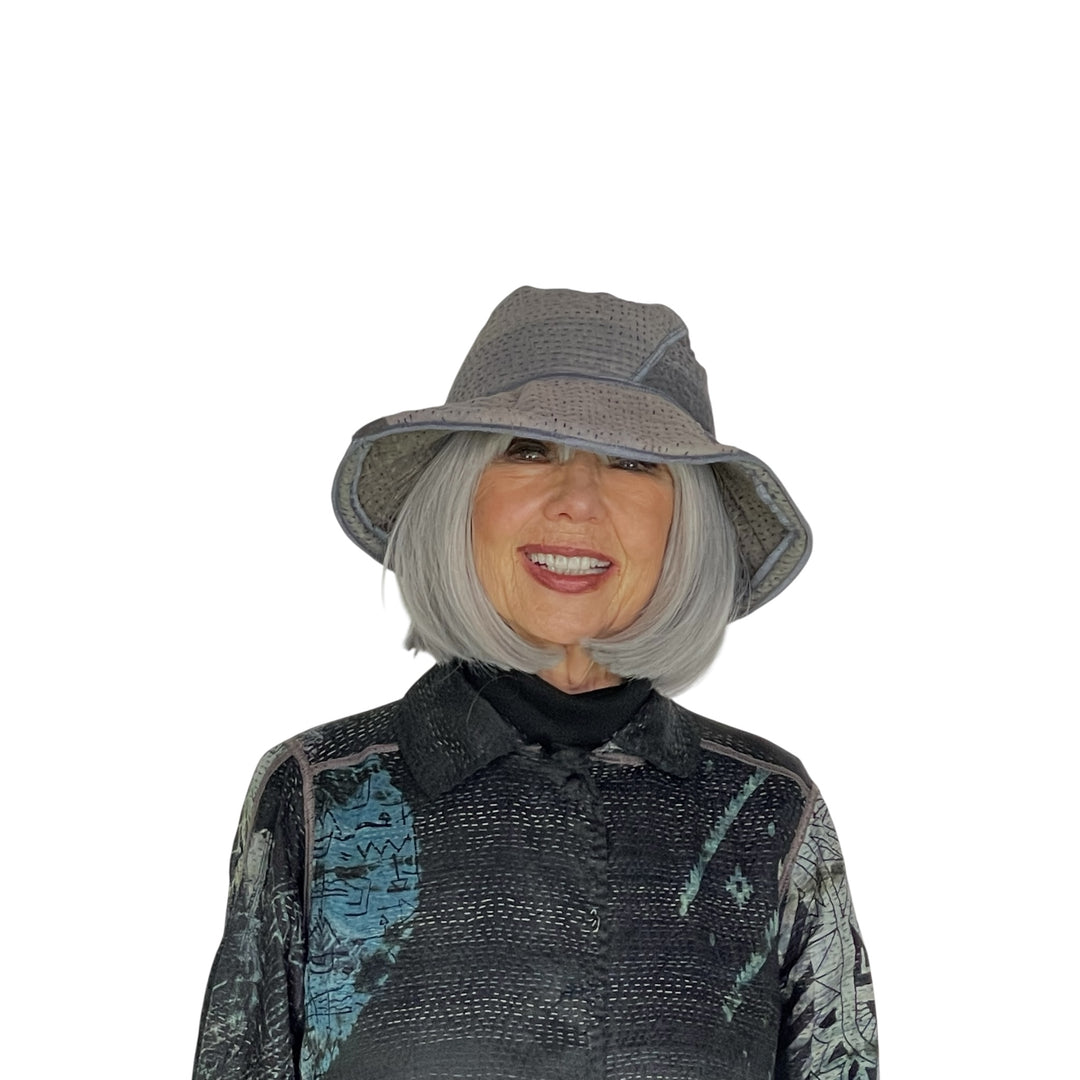 FRAYED PATCH CIRCULAR BRIM HAT