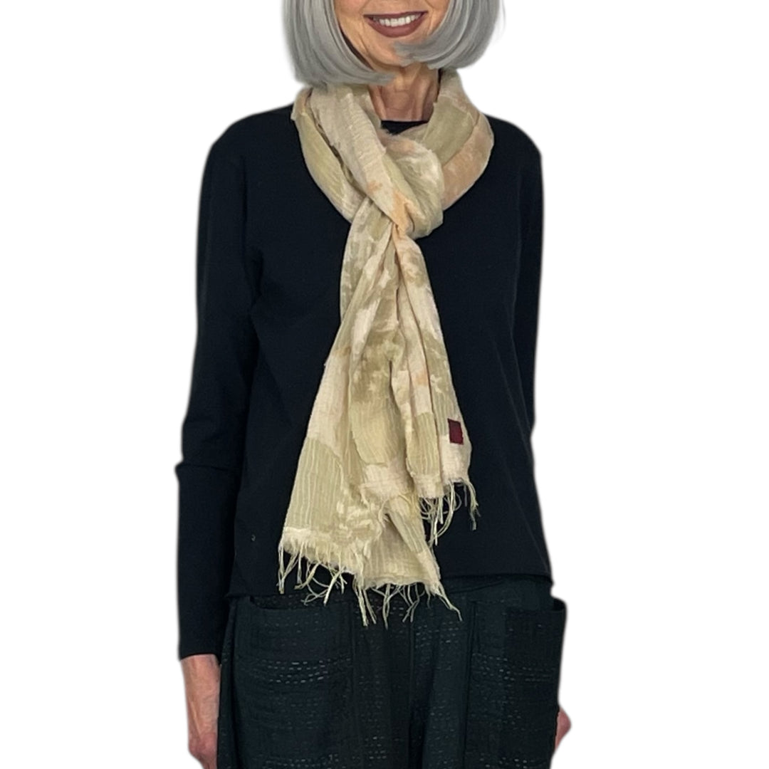 CUT THROUGH DOT & HOLES SCARF SMALL