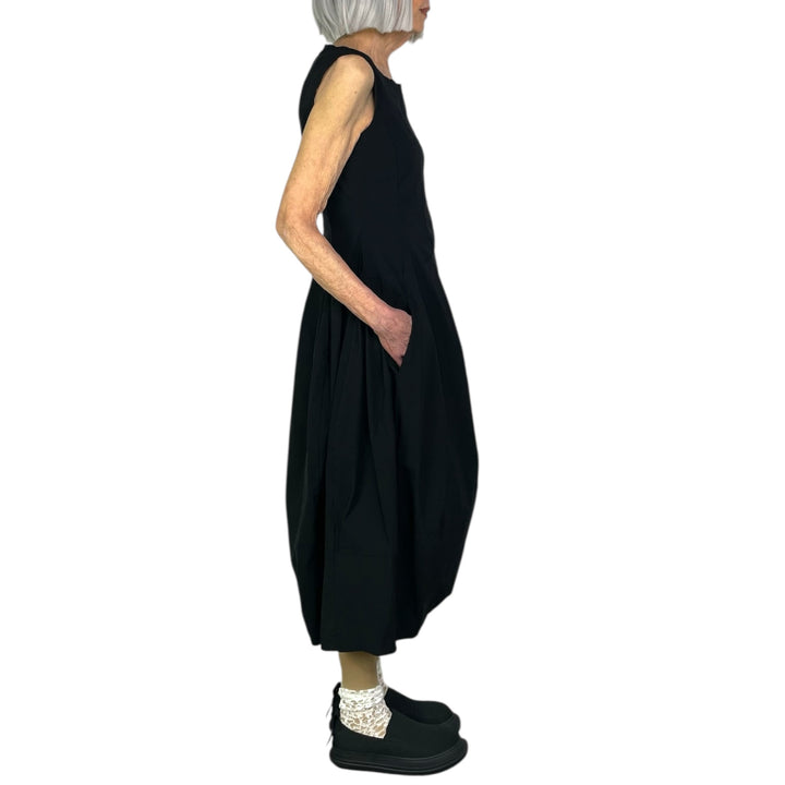 SOLID SLEEVELESS DRESS
