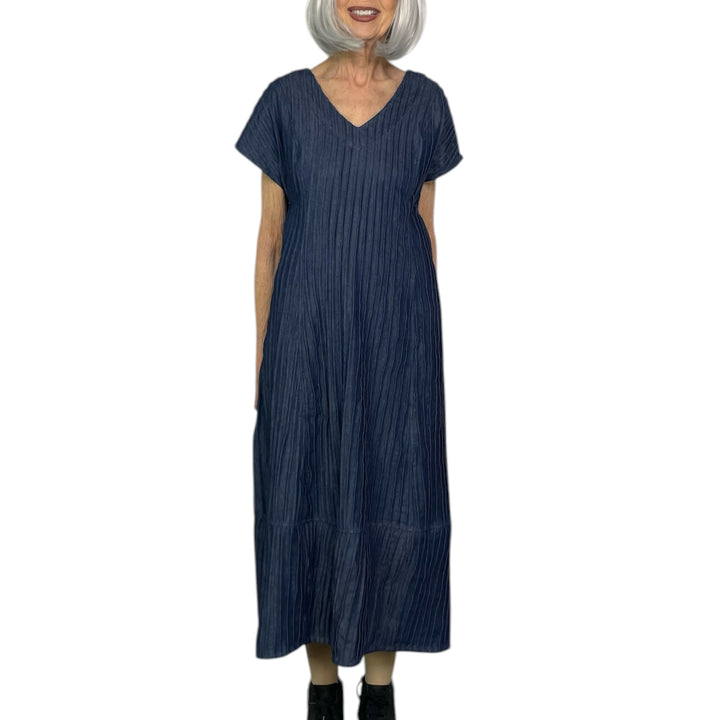 RIPPLE TUCK DENIM MIDI DRESS