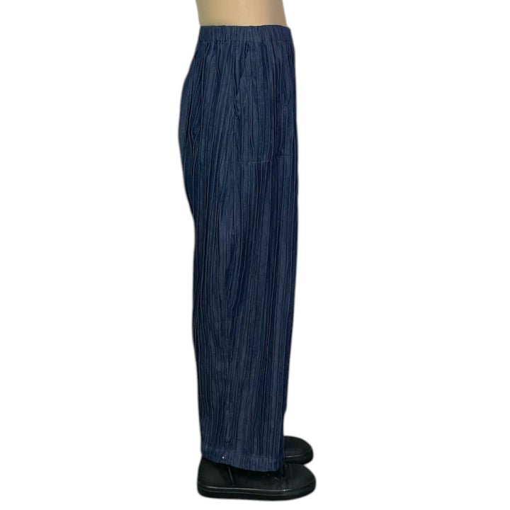RIPPLE TUCK DENIM BARREL PANT