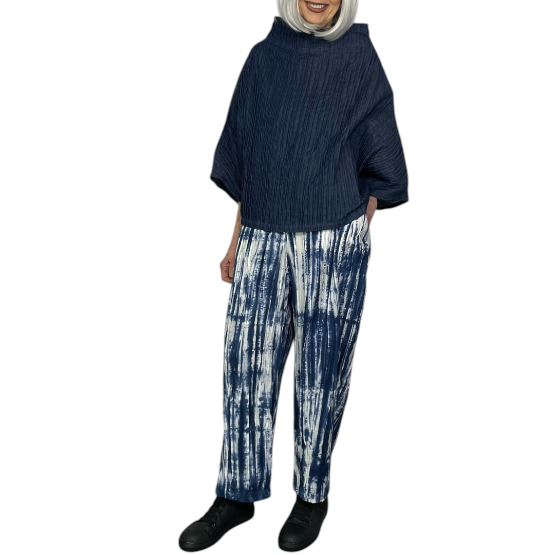 RIPPLE TUCK TIE DYE BARREL PANT