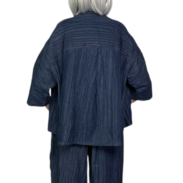 RIPPLE TUCK DENIM CROP JACKET