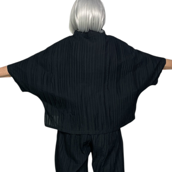 RIPPLE TUCK SOLID FUNNEL NECK TOP