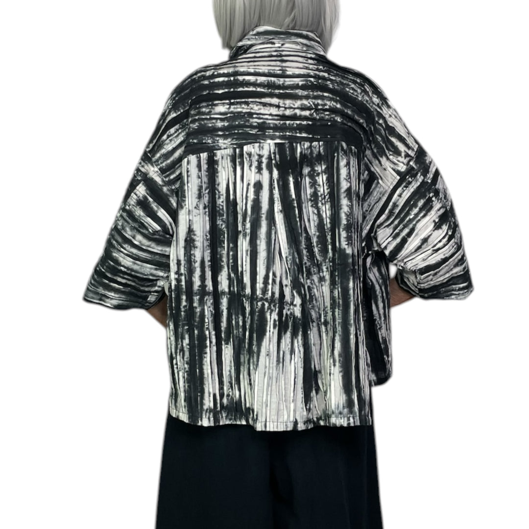 RIPPLE TUCK TIE DYE CROP JACKET