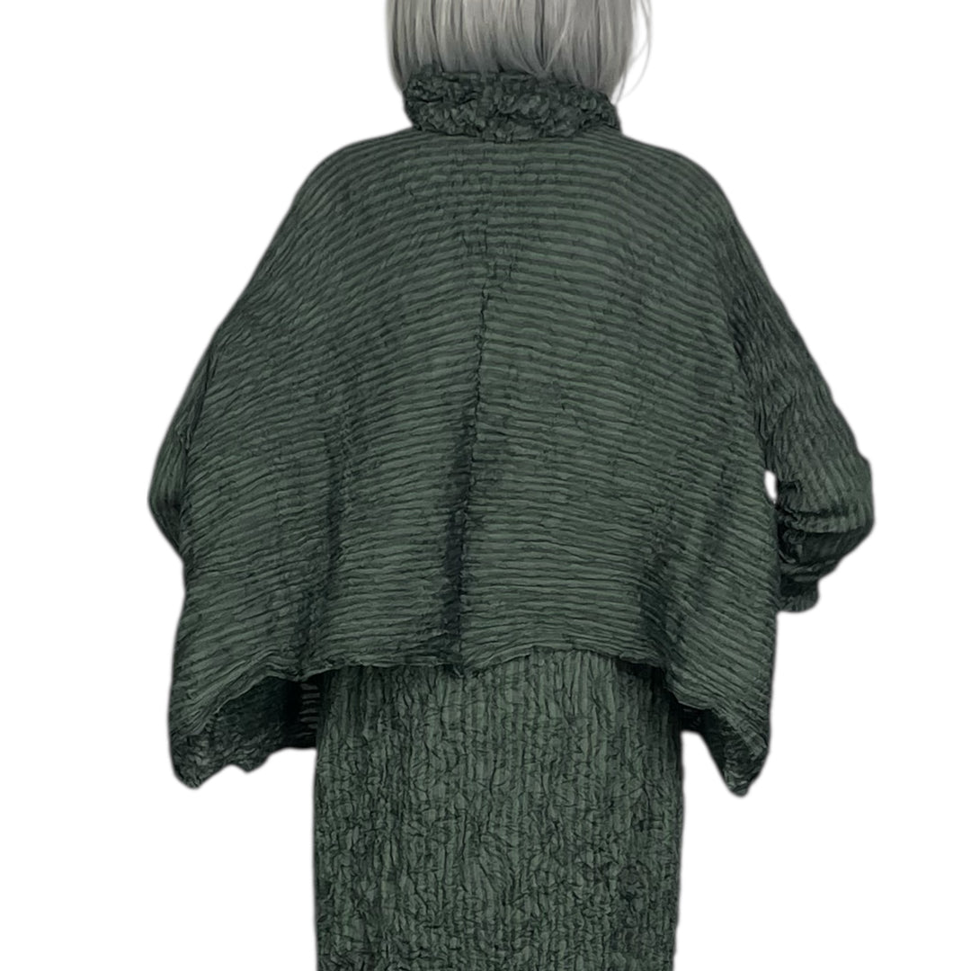 GAUZE BORDER HORIZONTAL PLEAT JACKET