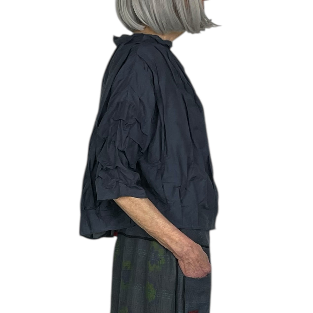 DYED VOILE WAVY TUCK FUNNEL NECK TOP