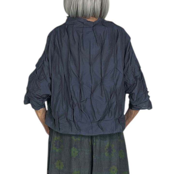 DYED VOILE WAVY TUCK FUNNEL NECK TOP