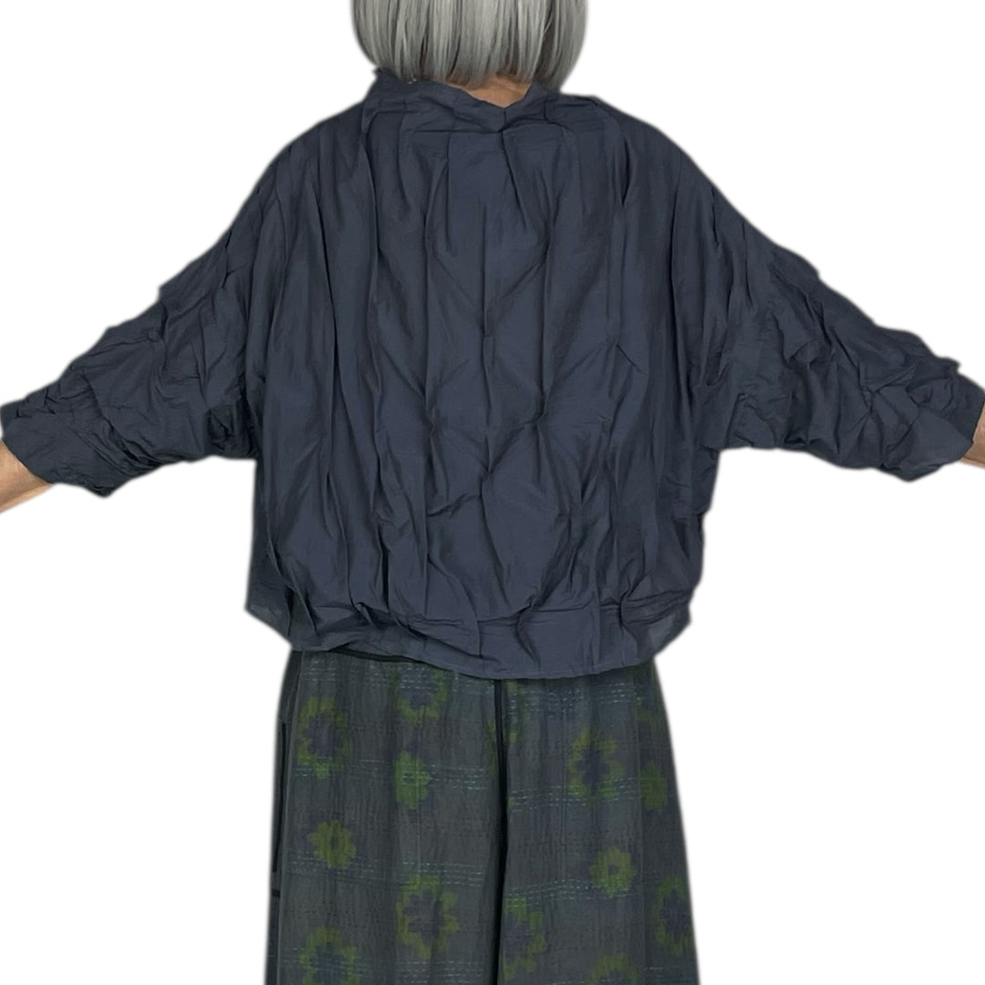 DYED VOILE WAVY TUCK FUNNEL NECK TOP