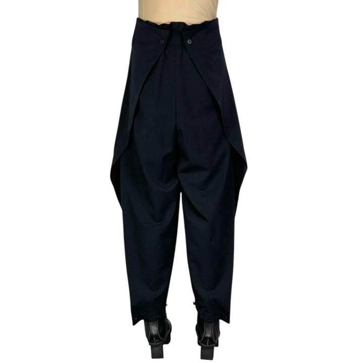 ROUND PANTS CURVED LEG