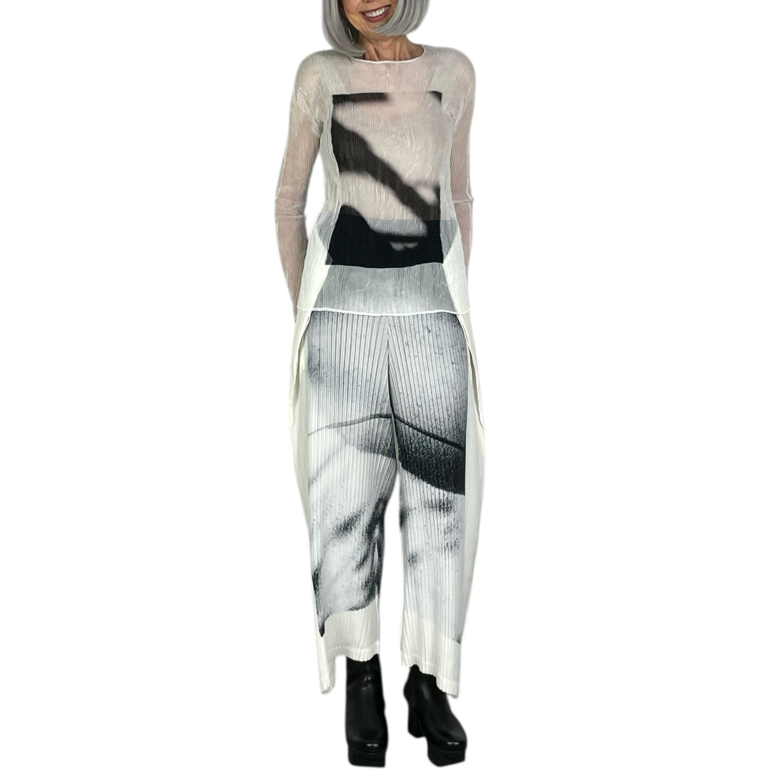 SHADOW STUDY CHIFFON TWIST TOP