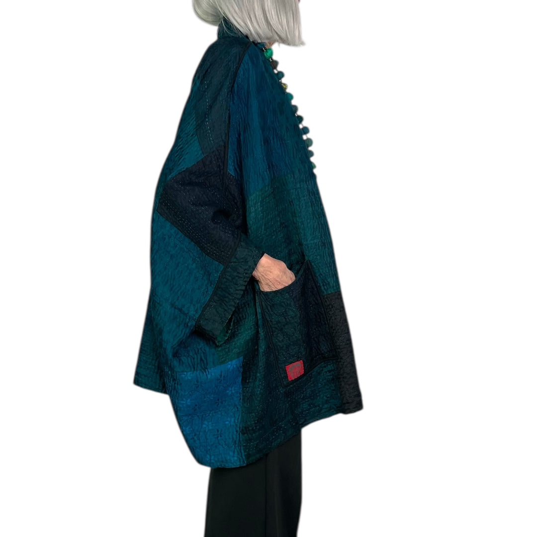 EMERALD GREEN KANTHA DOUBLE COLLAR PONCHO