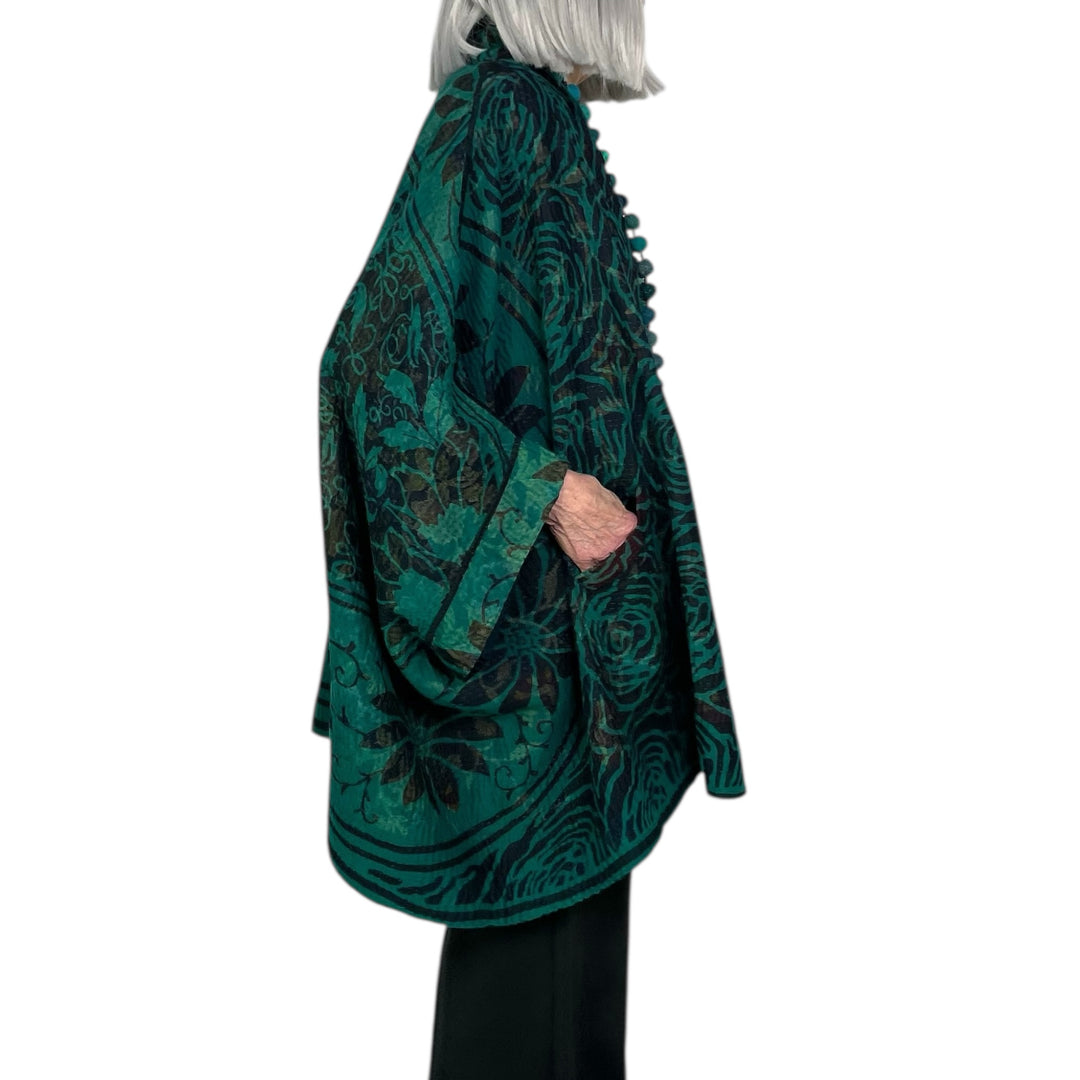 EMERALD GREEN KANTHA DOUBLE COLLAR PONCHO