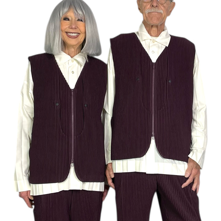 QUARRY V-NECK ZIP VEST