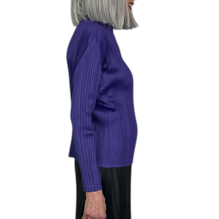 MC : NOVEMBER HI-NECK TOP