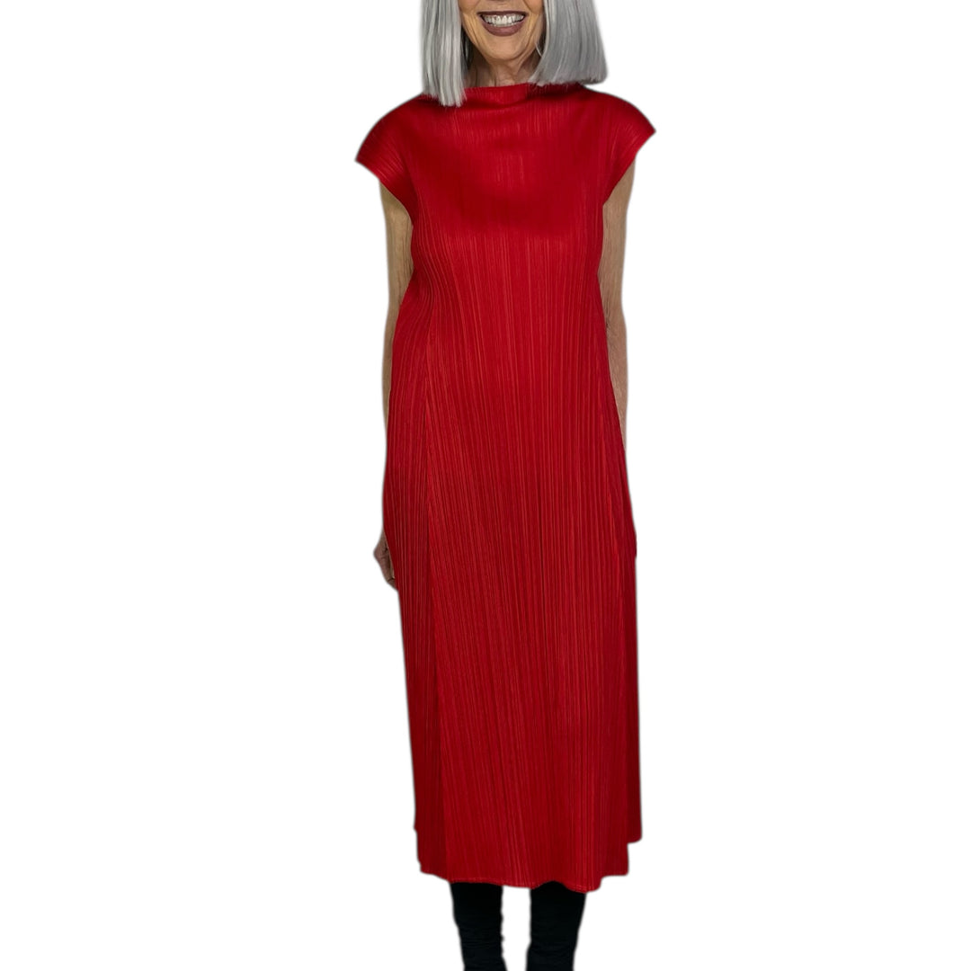  MC :  NOVEMBER SLEEVELESS DRESS