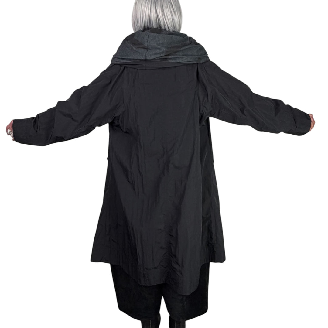 REVERSIBLE HOODED COAT