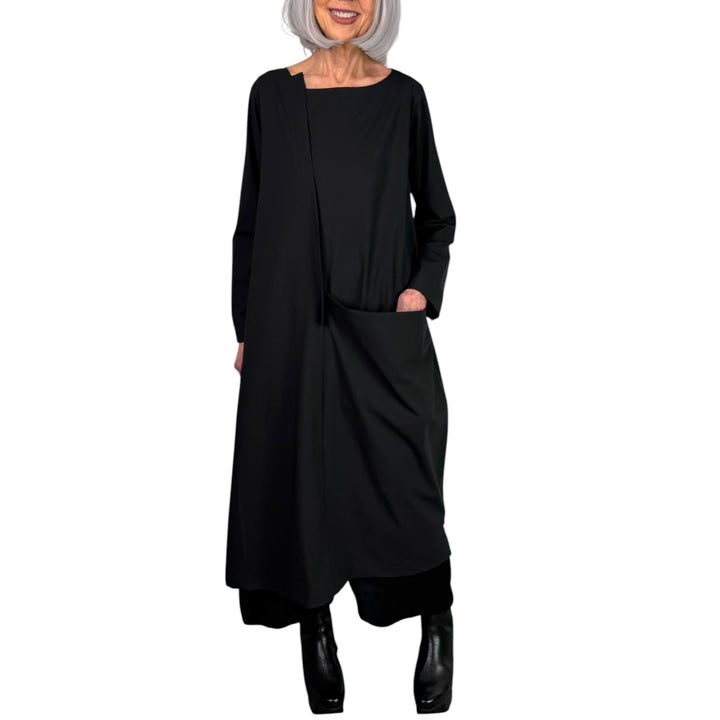 ONE BIG POCKET DRESS