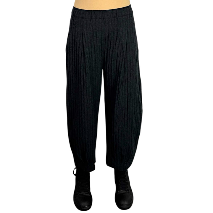 BIANCO DENIM CURVED LEG PANT